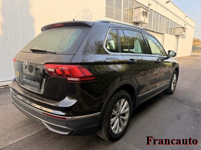 VOLKSWAGEN Tiguan usata, con Airbag Passeggero