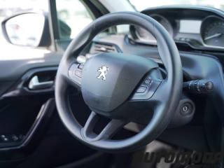 PEUGEOT 208 usata, con Bluetooth