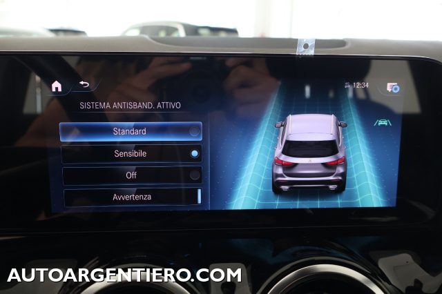 MERCEDES-BENZ GLA 200 usata, con Portellone posteriore elettrico
