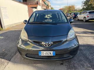 TOYOTA Aygo usata, con Autoradio