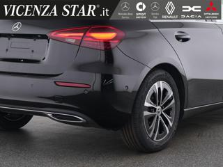 MERCEDES-BENZ A 180 usata, con Alzacristalli elettrici