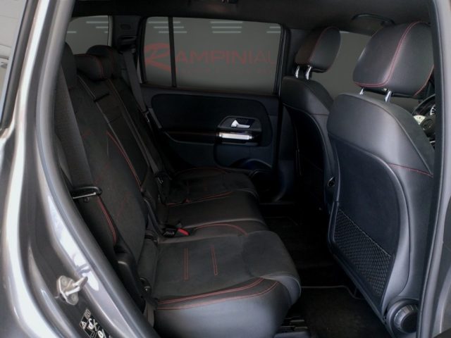 MERCEDES-BENZ GLB 200 usata 17