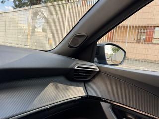 PEUGEOT 2008 usata, con Cruise Control