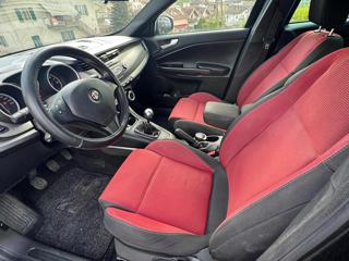 ALFA ROMEO Giulietta usata, con Climatizzatore