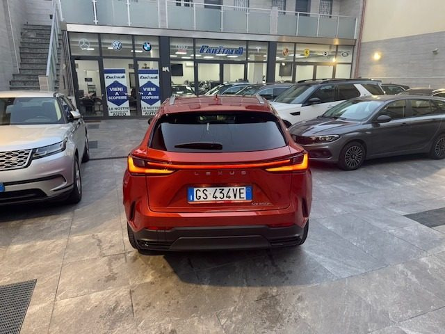 LEXUS NX 300h usata, con Airbag Passeggero