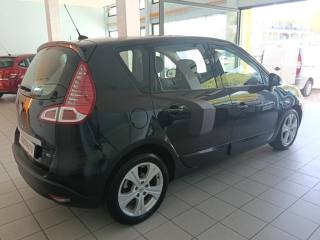 RENAULT Scenic usata, con Autoradio