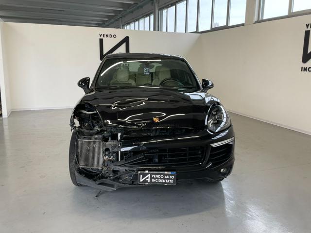 PORSCHE Cayenne usata, con Airbag