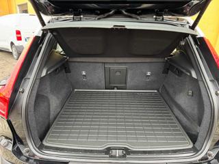 VOLVO XC40 usata, con Controllo trazione