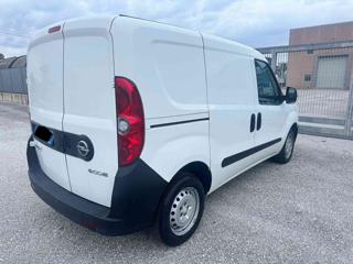 OPEL Combo usata, con Climatizzatore