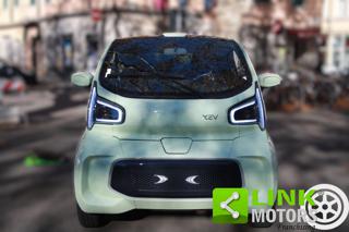 XEV Yoyo usata, con Bluetooth