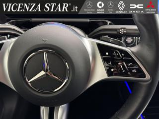 MERCEDES-BENZ GLA 180 usata, con Sedili riscaldati