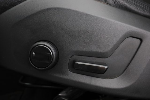 VOLVO XC60 usata 13
