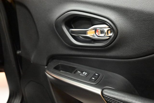 JEEP Cherokee usata 64