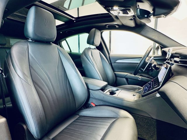 MASERATI Grecale usata, con Volante in pelle