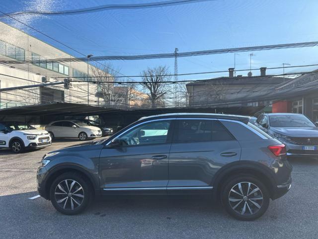 VOLKSWAGEN T-Roc usata, con Cerchi in lega