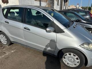 MERCEDES-BENZ A 180 usata, con Airbag