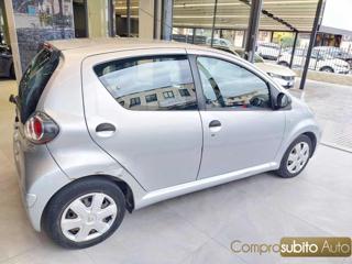 TOYOTA Aygo usata, con Alzacristalli elettrici