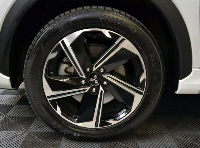 MITSUBISHI Eclipse Cross usata, con USB