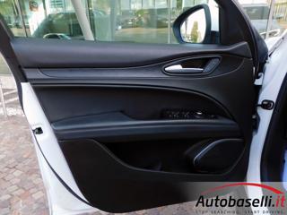 ALFA ROMEO Stelvio usata, con Sensore di pioggia