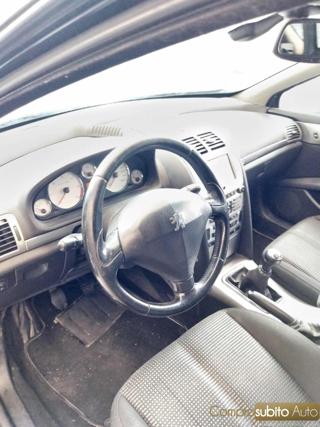 PEUGEOT 407 usata, con Servosterzo