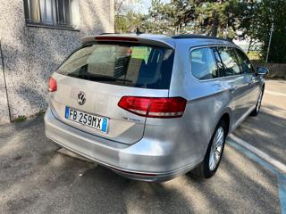 VOLKSWAGEN Passat Variant usata, con Airbag Passeggero