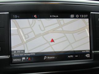 PEUGEOT Traveller usata, con Touch screen