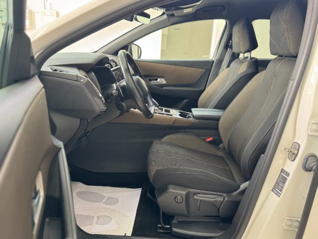 DS AUTOMOBILES DS 7 Crossback usata, con Controllo automatico clima