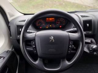 PEUGEOT Boxer usata, con Climatizzatore