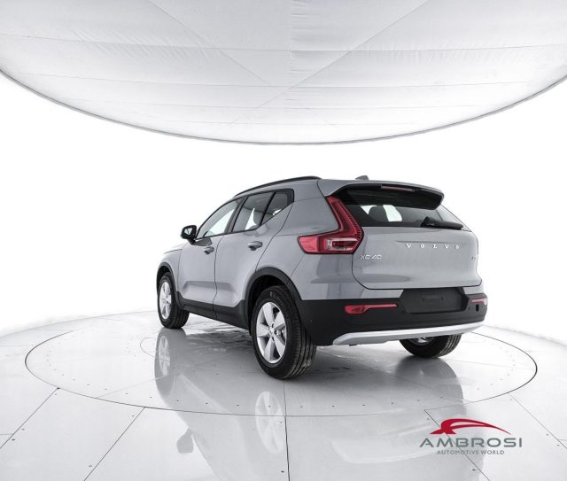 VOLVO XC40 usata 3