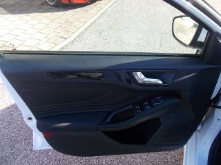 FORD Focus usata, con Park Distance Control