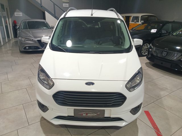 FORD Tourneo Courier usata, con Climatizzatore