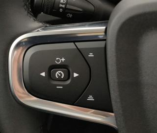 VOLVO XC40 usata, con Regolazione elettrica sedili