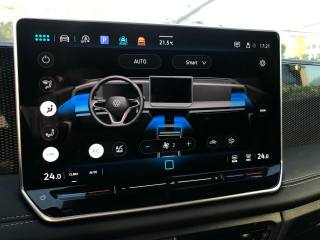 VOLKSWAGEN Tiguan usata, con Fari LED
