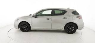 LEXUS CT 200h usata, con Bracciolo