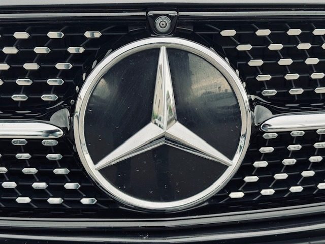 MERCEDES-BENZ E 300 usata, con Climatizzatore