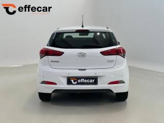 HYUNDAI i20 usata, con Alzacristalli elettrici