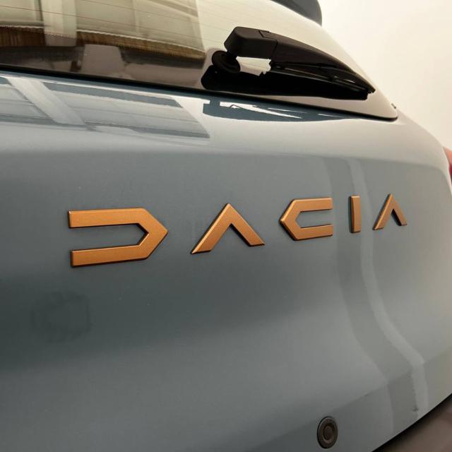 DACIA Spring usata, con Monitoraggio pressione pneumatici