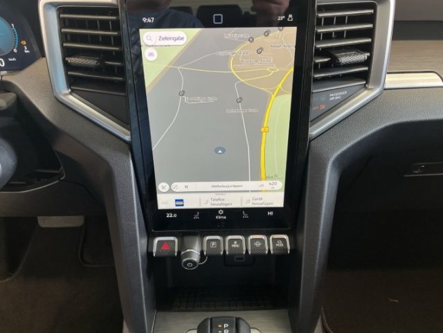 VOLKSWAGEN Amarok usata, con Regolazione elettrica sedili