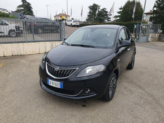 LANCIA Ypsilon usata, con ABS