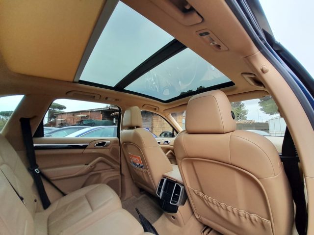 PORSCHE Cayenne usata, con Cruise Control