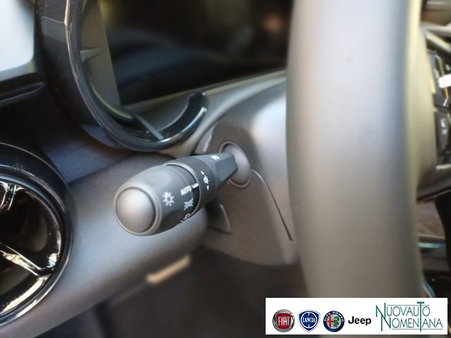 ALFA ROMEO Junior usata, con Portellone posteriore elettrico