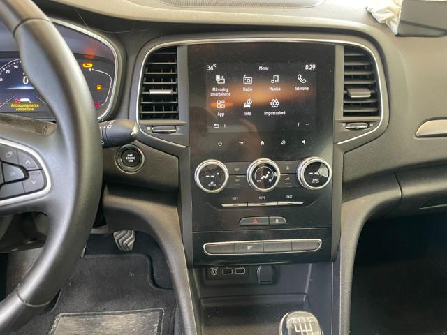 RENAULT Megane usata, con Servosterzo