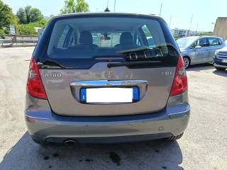 MERCEDES-BENZ A 180 usata 7