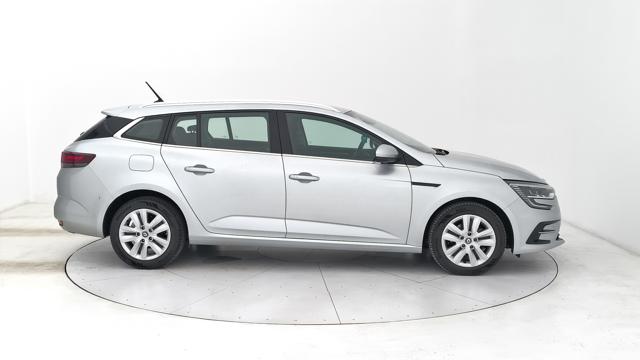 RENAULT Megane usata, con Autoradio