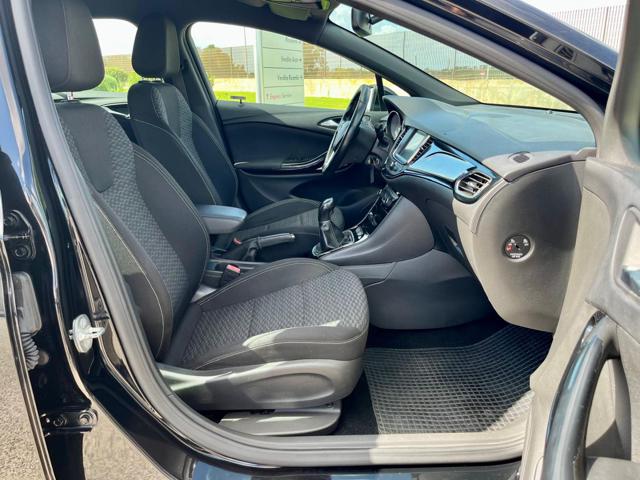 OPEL Astra usata, con Controllo trazione