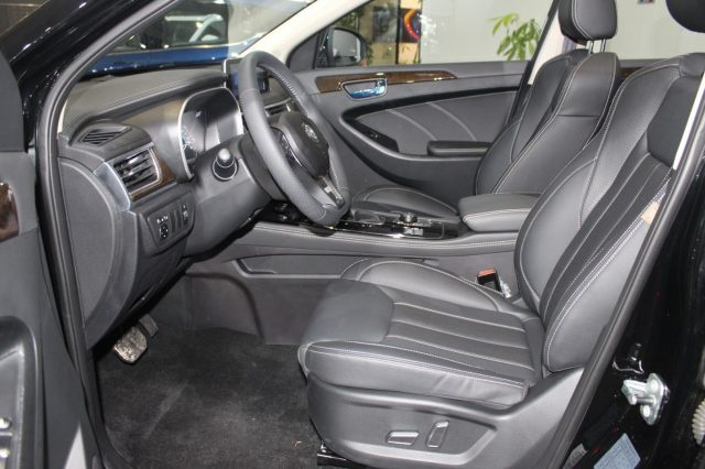 DFSK Glory 500 usata, con Cerchi in lega