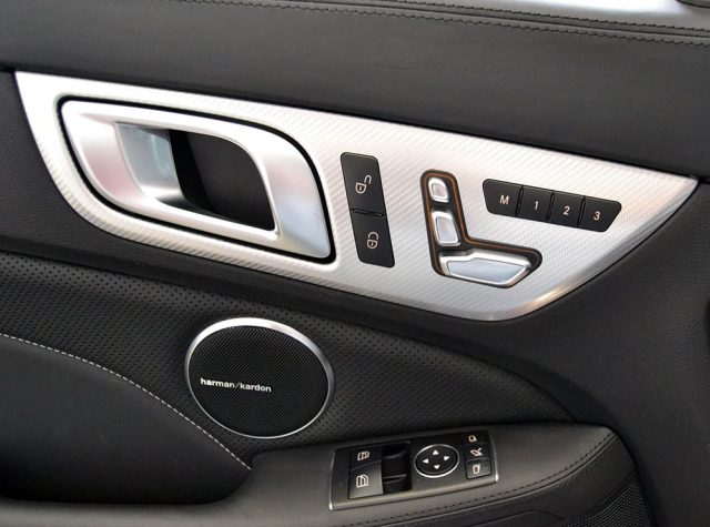 MERCEDES-BENZ SLC 300 usata, con Alzacristalli elettrici