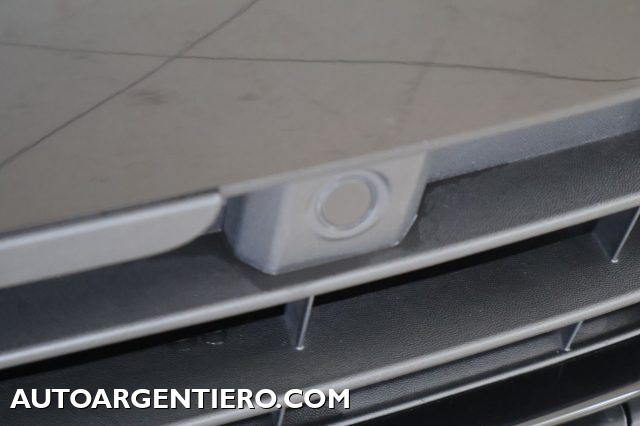 VOLKSWAGEN Golf usata, con Climatizzatore