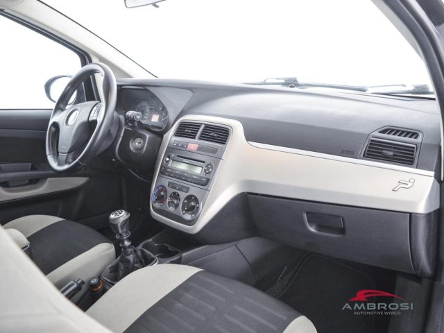FIAT Punto usata 10