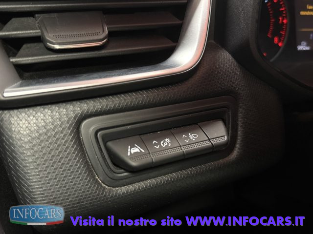 RENAULT Clio usata, con Luci diurne LED